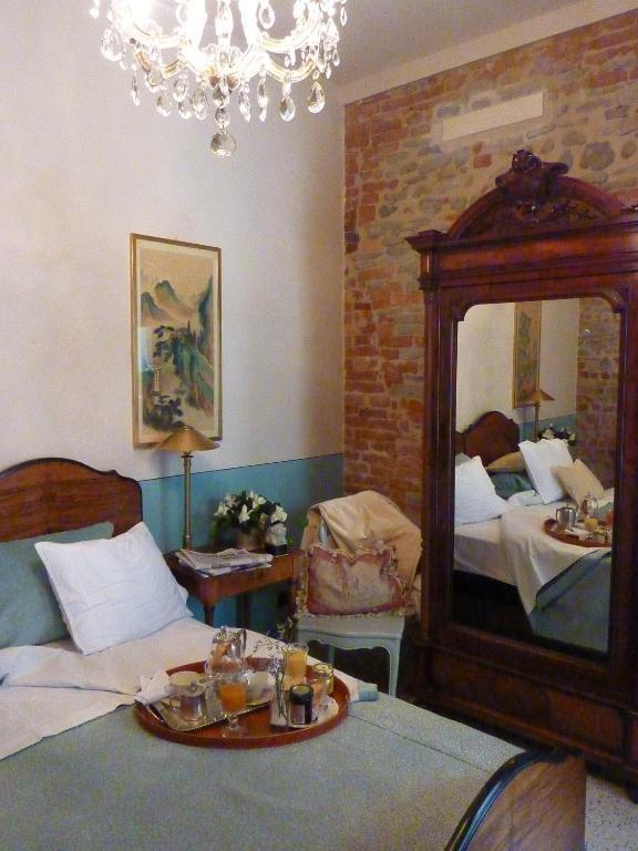 Casa Dellatorre Bed & Breakfast อัลบา ห้อง รูปภาพ